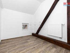 Pronájem bytu 3+1, Pardubice - Bílé Předměstí, Dašická, 80 m2