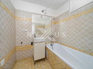 Pronájem bytu 2+1, Praha - Liboc, Evropská, 63 m2