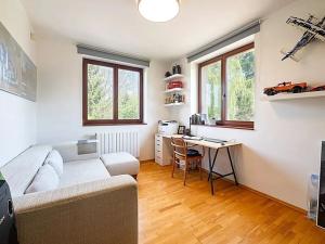 Prodej rodinného domu, Praha - Lipence, U lip, 280 m2