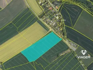 Prodej podílu pozemku pro bydlení, Hybrálec, 3937 m2
