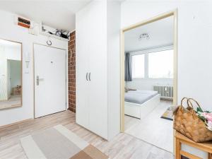 Pronájem bytu 3+kk, Praha, Tobrucká, 70 m2