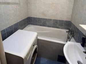 Prodej bytu 2+1, Kladno, Maďarská, 54 m2