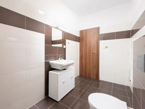 Prodej rodinného domu, Syrovice, 154 m2