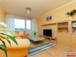 Prodej bytu 3+1, Praha - Modřany, Urbánkova, 78 m2