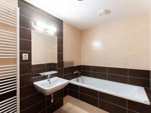Prodej bytu 1+kk, Vrchlabí, Komenského, 46 m2