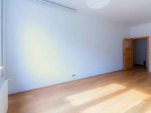 Prodej bytu 3+1, Praha - Libeň, Zenklova, 76 m2