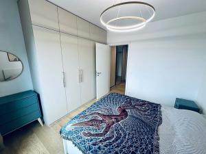 Pronájem bytu 2+kk, Praha - Karlín, Sokolova, 57 m2