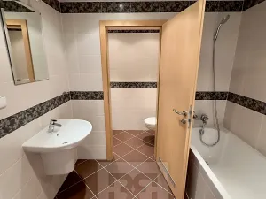 Pronájem bytu 2+kk, Praha - Zličín, Sazovická, 45 m2