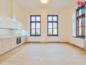 Pronájem bytu 1+kk, Český Brod, nám. Arnošta z Pardubic, 39 m2