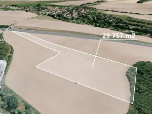 Prodej podílu pole, Dobřany, 3718 m2