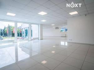 Pronájem obchodního prostoru, Hradec Králové, Víta Nejedlého, 300 m2