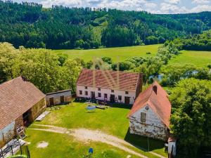 Prodej rodinného domu, Bohy, 188 m2