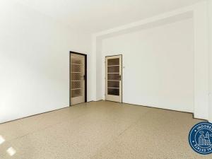 Prodej bytu 2+1, Praha - Karlín, Sokolovská, 85 m2