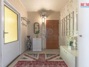 Prodej bytu 3+1, Praha - Troja, Lešenská, 67 m2