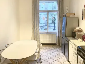 Pronájem pokoje, Praha - Vinohrady, Korunní, 150 m2
