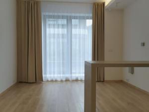 Pronájem bytu 1+kk, Praha - Stodůlky, Mukařovského, 31 m2