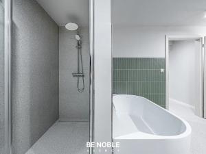 Prodej bytu 2+kk, Praha - Smíchov, Na Valentince, 100 m2