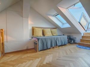 Pronájem bytu 3+kk, Praha - Nusle, náměstí Bratří Synků, 73 m2