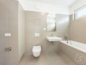 Pronájem bytu 2+kk, Praha - Hloubětín, Saarinenova, 64 m2