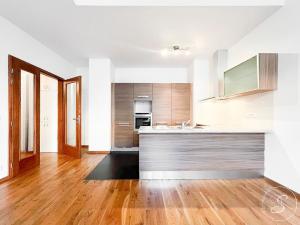 Pronájem bytu 3+kk, Praha - Nové Město, Na Děkance, 89 m2