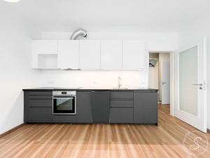 Pronájem bytu 2+kk, Praha - Michle, Michelská, 62 m2