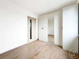 Pronájem bytu 2+kk, Praha - Řepy, Laudova, 58 m2