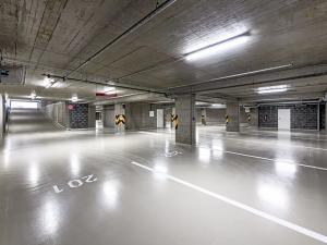 Prodej bytu 2+kk, Praha - Hostavice, Českobrodská, 64 m2