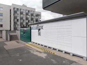 Pronájem bytu 1+kk, Praha - Hostivař, Hornoměcholupská, 26 m2