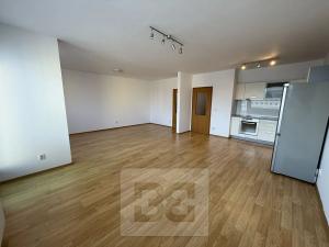 Pronájem bytu 1+kk, Praha - Holešovice, U měšťanského pivovaru, 54 m2
