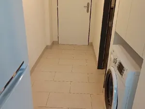 Pronájem bytu 2+kk, Praha - Vysočany, Poděbradská, 45 m2