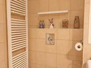 Pronájem bytu 2+kk, Praha - Kyje, Lipnická, 61 m2