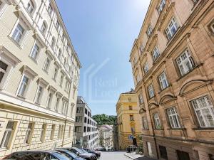 Prodej bytu 3+kk, Praha - Smíchov, Kmochova, 70 m2