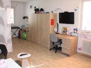 Pronájem bytu 2+1, Hulín, Sadová, 57 m2