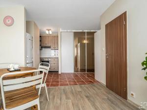 Pronájem bytu 2+kk, Praha - Bohnice, Poznaňská, 55 m2