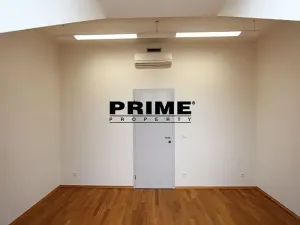 Pronájem kanceláře, Praha - Smíchov, Štefánikova, 129 m2