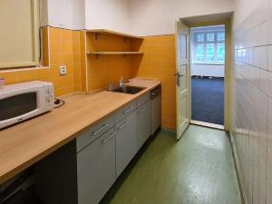 Pronájem kanceláře, Praha - Smíchov, Karla Engliše, 94 m2