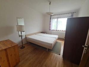 Pronájem bytu 2+1, Praha - Břevnov, Rybova, 55 m2