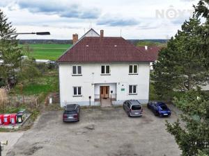 Prodej obchodního prostoru, Třeboň, Sídliště, 2921 m2