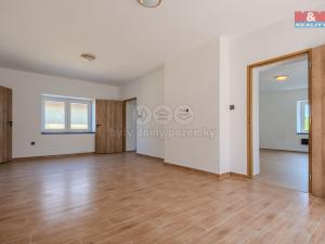 Prodej rodinného domu, Holasovice - Kamenec, 90 m2