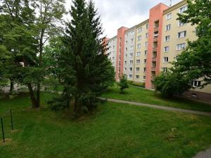 Pronájem bytu 2+1, Praha - Břevnov, Na Petřinách, 54 m2