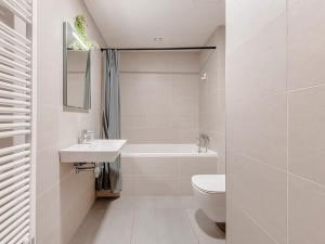 Pronájem bytu 1+kk, Praha - Holešovice, U průhonu, 35 m2