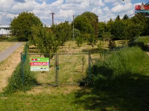 Pronájem zahrady, Zlín - Prštné, 1799 m2