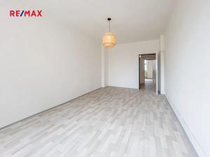 Pronájem bytu 2+1, Praha - Holešovice, Ortenovo náměstí, 61 m2