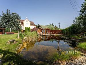 Prodej rodinného domu, Uherské Hradiště, V Zahradách, 474 m2