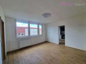 Prodej bytu 2+1, Uherské Hradiště, Vladislava Vaculky, 44 m2