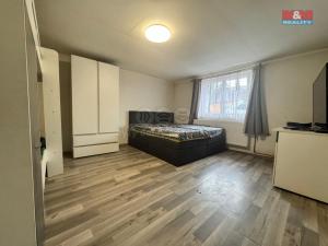 Prodej rodinného domu, Božice, 165 m2