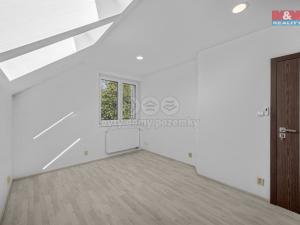 Prodej rodinného domu, Vestec, K Remízku, 206 m2