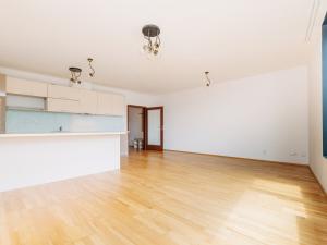 Prodej bytu 3+kk, Karlovy Vary, Pražská silnice, 88 m2
