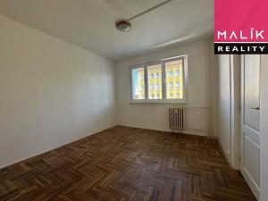 Prodej bytu 2+1, Ostrov, Štúrova, 53 m2