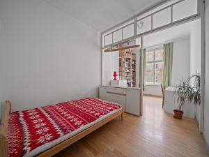 Prodej bytu 3+1, Praha - Karlín, Sokolovská, 94 m2